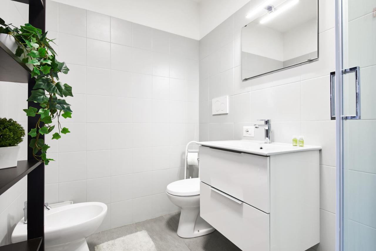House Navigli Apartment In The Heart Of The Naviglio Grande Milano ภายนอก รูปภาพ